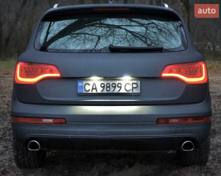 Серый Ауди Ку 7, объемом двигателя 4.13 л и пробегом 280 тыс. км за 14899 $, фото 1 на Automoto.ua