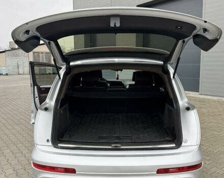 Сірий Ауді Ку 7, об'ємом двигуна 2.97 л та пробігом 256 тис. км за 18500 $, фото 21 на Automoto.ua