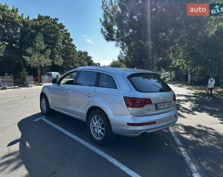 Серый Ауди Ку 7, объемом двигателя 2.97 л и пробегом 404 тыс. км за 11000 $, фото 1 на Automoto.ua