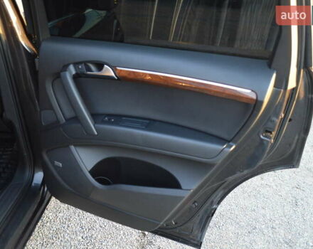 Серый Ауди Ку 7, объемом двигателя 2.97 л и пробегом 241 тыс. км за 16500 $, фото 11 на Automoto.ua