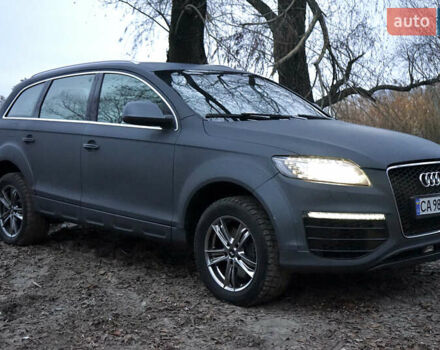 Серый Ауди Ку 7, объемом двигателя 4.13 л и пробегом 280 тыс. км за 14899 $, фото 2 на Automoto.ua