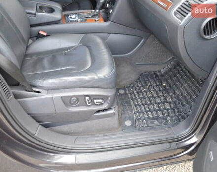 Серый Ауди Ку 7, объемом двигателя 2.97 л и пробегом 241 тыс. км за 16500 $, фото 34 на Automoto.ua