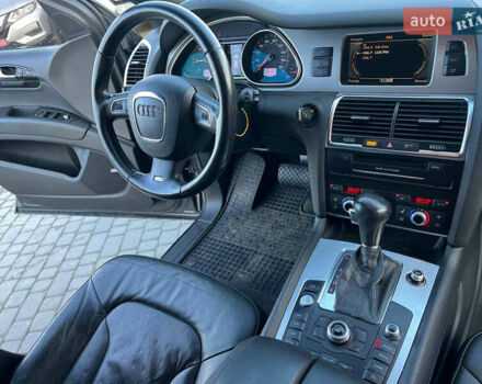 Серый Ауди Ку 7, объемом двигателя 3 л и пробегом 173 тыс. км за 17490 $, фото 45 на Automoto.ua