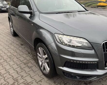 Серый Ауди Ку 7, объемом двигателя 3 л и пробегом 308 тыс. км за 18500 $, фото 2 на Automoto.ua