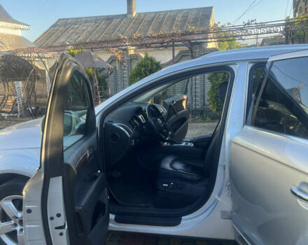 Ауди Ку 7 2011 в Черновцах на Automoto.ua Серый Ауди Ку 7, объемом двигателя 2.97 л и пробегом 257 тыс. км за 19000 $, фото 28 на Automoto.ua