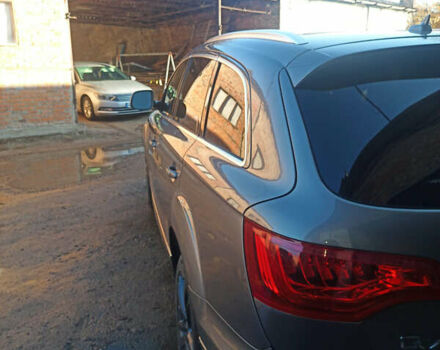 Серый Ауди Ку 7, объемом двигателя 3 л и пробегом 242 тыс. км за 15800 $, фото 5 на Automoto.ua