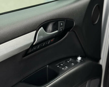 Серый Ауди Ку 7, объемом двигателя 2.97 л и пробегом 297 тыс. км за 17300 $, фото 10 на Automoto.ua