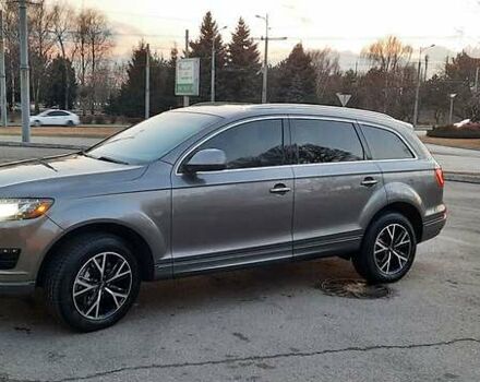 Серый Ауди Ку 7, объемом двигателя 3 л и пробегом 260 тыс. км за 18500 $, фото 1 на Automoto.ua