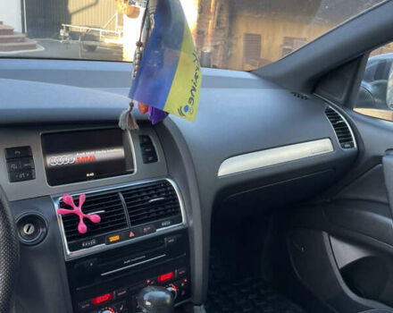 Сірий Ауді Ку 7, об'ємом двигуна 3 л та пробігом 235 тис. км за 15500 $, фото 11 на Automoto.ua