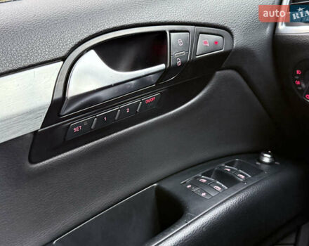 Ауді Ку 7 2011 у Києві на Automoto.ua Сірий Ауді Ку 7, об'ємом двигуна 2.97 л та пробігом 197 тис. км за 16500 $, фото 7 на Automoto.ua