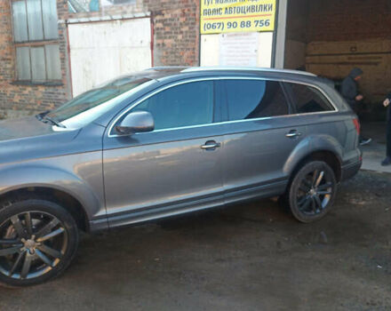 Серый Ауди Ку 7, объемом двигателя 3 л и пробегом 242 тыс. км за 15800 $, фото 2 на Automoto.ua