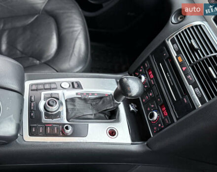 Серый Ауди Ку 7, объемом двигателя 2.97 л и пробегом 199 тыс. км за 16000 $, фото 14 на Automoto.ua