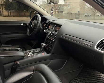 Сірий Ауді Ку 7, об'ємом двигуна 3 л та пробігом 243 тис. км за 18500 $, фото 13 на Automoto.ua