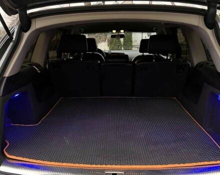 Сірий Ауді Ку 7, об'ємом двигуна 3 л та пробігом 243 тис. км за 18500 $, фото 10 на Automoto.ua