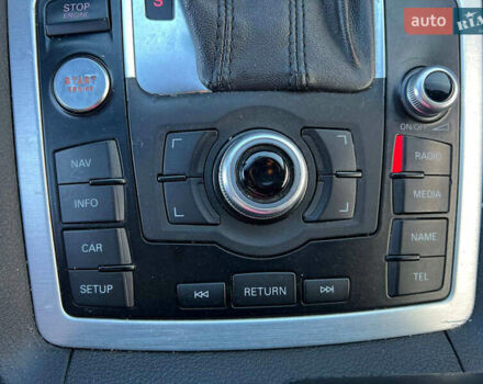 Серый Ауди Ку 7, объемом двигателя 3 л и пробегом 173 тыс. км за 17490 $, фото 31 на Automoto.ua