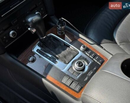 Сірий Ауді Ку 7, об'ємом двигуна 2.97 л та пробігом 267 тис. км за 17500 $, фото 25 на Automoto.ua