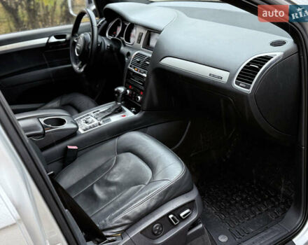 Ауді Ку 7 2011 у Києві на Automoto.ua Сірий Ауді Ку 7, об'ємом двигуна 2.97 л та пробігом 197 тис. км за 16500 $, фото 20 на Automoto.ua