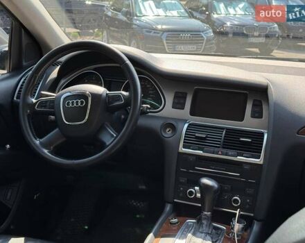 Сірий Ауді Ку 7, об'ємом двигуна 2.97 л та пробігом 267 тис. км за 17500 $, фото 42 на Automoto.ua