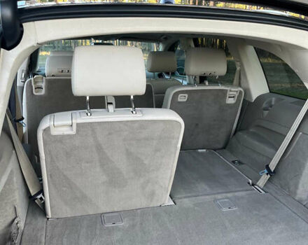 Серый Ауди Ку 7, объемом двигателя 3 л и пробегом 243 тыс. км за 13700 $, фото 18 на Automoto.ua