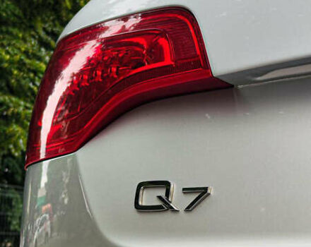 Серый Ауди Ку 7, объемом двигателя 2.97 л и пробегом 285 тыс. км за 17599 $, фото 9 на Automoto.ua