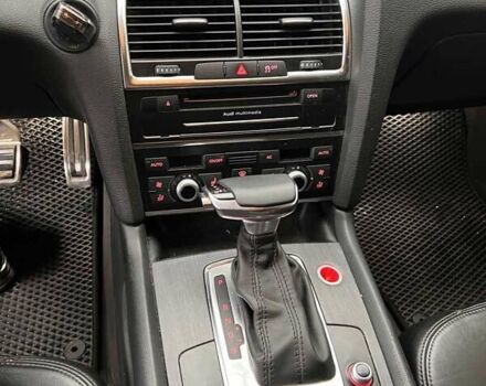 Сірий Ауді Ку 7, об'ємом двигуна 3 л та пробігом 243 тис. км за 18500 $, фото 7 на Automoto.ua