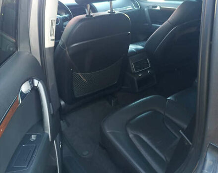 Серый Ауди Ку 7, объемом двигателя 3 л и пробегом 242 тыс. км за 15800 $, фото 16 на Automoto.ua