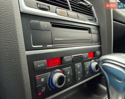 Серый Ауди Ку 7, объемом двигателя 2.97 л и пробегом 175 тыс. км за 18300 $, фото 32 на Automoto.ua