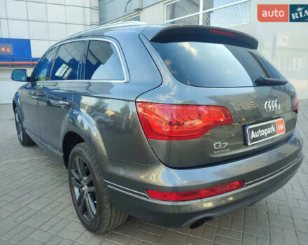 Серый Ауди Ку 7, объемом двигателя 3 л и пробегом 304 тыс. км за 12500 $, фото 33 на Automoto.ua