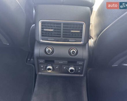 Сірий Ауді Ку 7, об'ємом двигуна 3 л та пробігом 159 тис. км за 19999 $, фото 15 на Automoto.ua