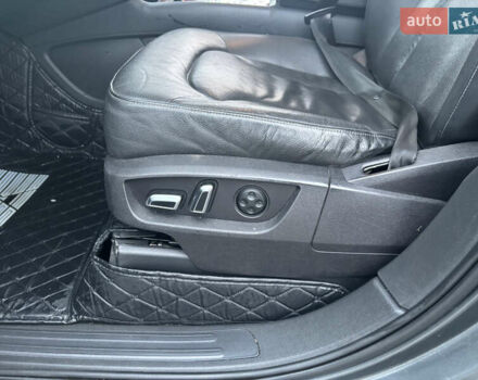 Серый Ауди Ку 7, объемом двигателя 2.97 л и пробегом 350 тыс. км за 16500 $, фото 23 на Automoto.ua