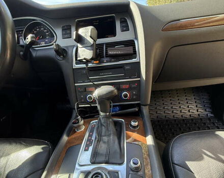 Серый Ауди Ку 7, объемом двигателя 3 л и пробегом 171 тыс. км за 16800 $, фото 37 на Automoto.ua