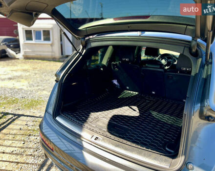 Серый Ауди Ку 7, объемом двигателя 2.97 л и пробегом 322 тыс. км за 19900 $, фото 15 на Automoto.ua