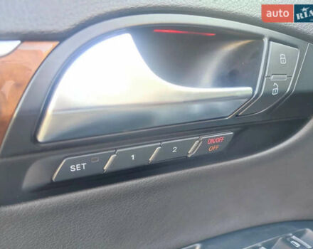 Серый Ауди Ку 7, объемом двигателя 3 л и пробегом 304 тыс. км за 12500 $, фото 22 на Automoto.ua