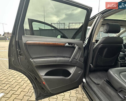 Серый Ауди Ку 7, объемом двигателя 3 л и пробегом 212 тыс. км за 14200 $, фото 30 на Automoto.ua