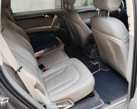 Серый Ауди Ку 7, объемом двигателя 3 л и пробегом 181 тыс. км за 20000 $, фото 6 на Automoto.ua