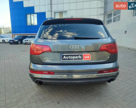 Серый Ауди Ку 7, объемом двигателя 3 л и пробегом 304 тыс. км за 12500 $, фото 31 на Automoto.ua