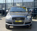 Серый Ауди Ку 7, объемом двигателя 3 л и пробегом 242 тыс. км за 14600 $, фото 1 на Automoto.ua
