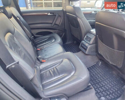 Серый Ауди Ку 7, объемом двигателя 3 л и пробегом 304 тыс. км за 12500 $, фото 8 на Automoto.ua