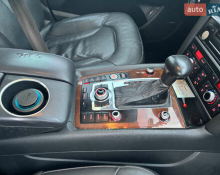 Серый Ауди Ку 7, объемом двигателя 2.97 л и пробегом 350 тыс. км за 16500 $, фото 19 на Automoto.ua