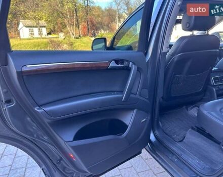 Серый Ауди Ку 7, объемом двигателя 3 л и пробегом 241 тыс. км за 14300 $, фото 16 на Automoto.ua