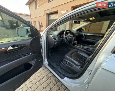 Серый Ауди Ку 7, объемом двигателя 3 л и пробегом 200 тыс. км за 13000 $, фото 21 на Automoto.ua