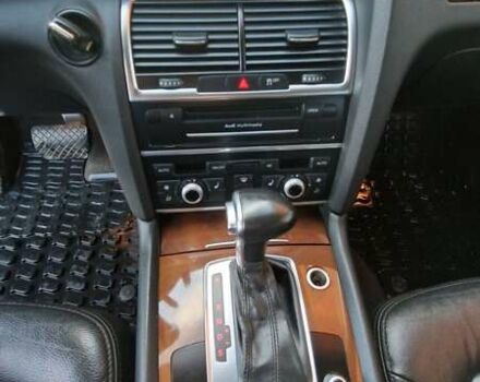 Серый Ауди Ку 7, объемом двигателя 2.97 л и пробегом 245 тыс. км за 18000 $, фото 19 на Automoto.ua