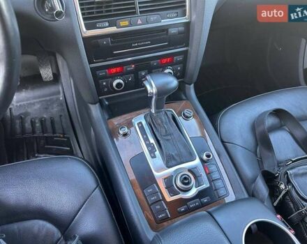 Серый Ауди Ку 7, объемом двигателя 3 л и пробегом 241 тыс. км за 14300 $, фото 18 на Automoto.ua