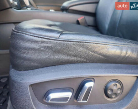 Серый Ауди Ку 7, объемом двигателя 3 л и пробегом 304 тыс. км за 12500 $, фото 20 на Automoto.ua