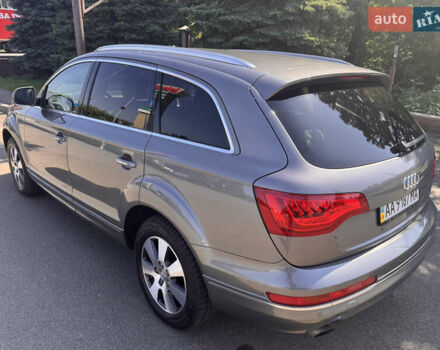 Сірий Ауді Ку 7, об'ємом двигуна 3 л та пробігом 159 тис. км за 19999 $, фото 3 на Automoto.ua