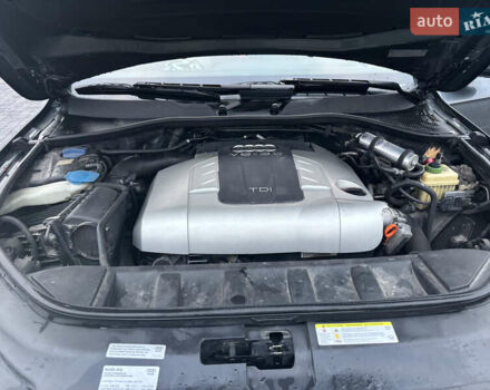 Серый Ауди Ку 7, объемом двигателя 2.97 л и пробегом 350 тыс. км за 16500 $, фото 24 на Automoto.ua