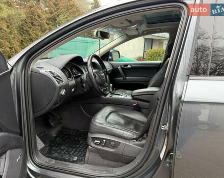 Серый Ауди Ку 7, объемом двигателя 2.97 л и пробегом 175 тыс. км за 18300 $, фото 23 на Automoto.ua