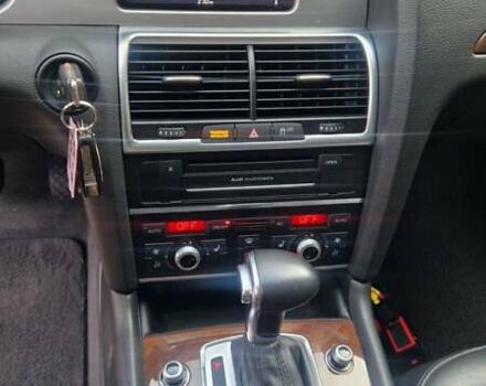 Серый Ауди Ку 7, объемом двигателя 3 л и пробегом 327 тыс. км за 17000 $, фото 15 на Automoto.ua