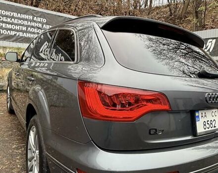 Серый Ауди Ку 7, объемом двигателя 2.97 л и пробегом 275 тыс. км за 19990 $, фото 10 на Automoto.ua