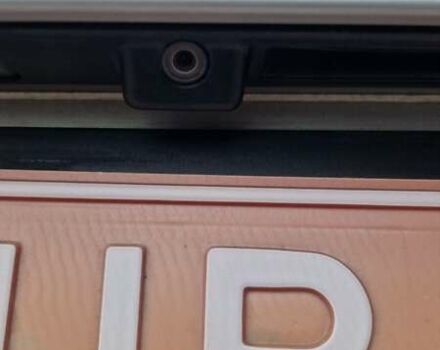 Серый Ауди Ку 7, объемом двигателя 3 л и пробегом 327 тыс. км за 17000 $, фото 12 на Automoto.ua